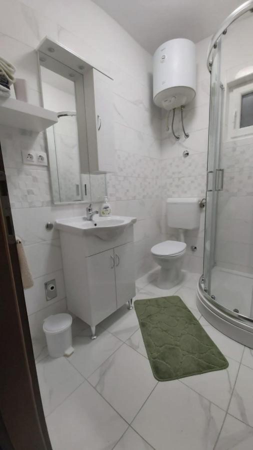 Apartments Nenad & Marija Pag Town Εξωτερικό φωτογραφία