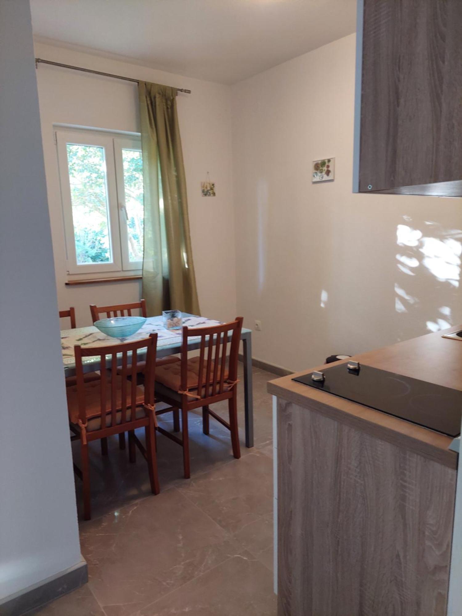 Apartments Nenad & Marija Pag Town Εξωτερικό φωτογραφία